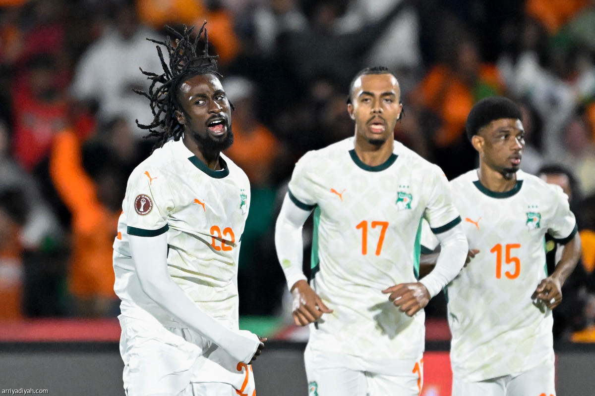 «الأفيال» يعودون